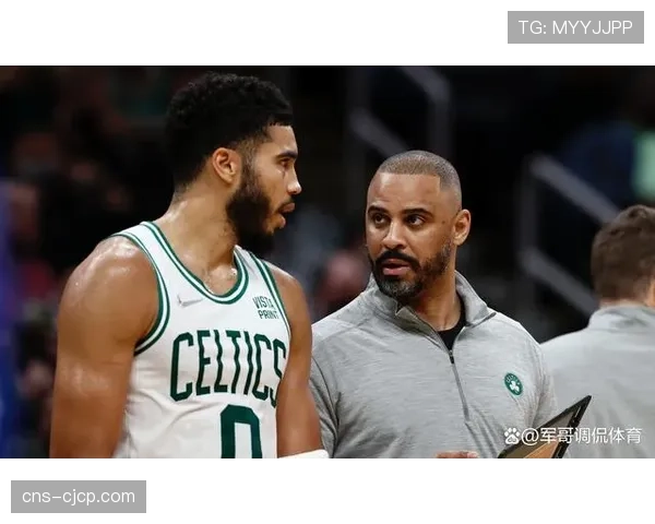 季后赛战术风向预测：更多球队可能效仿，采用“消耗战”策略应对超级球星。